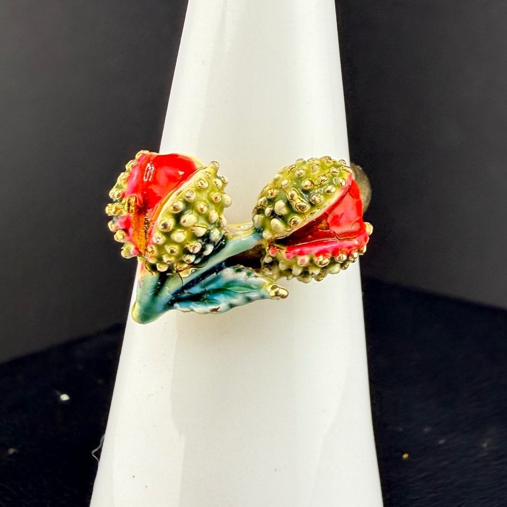 Vintage Enamel Floral Rosebud Ring Gold Tone Red Green Adjustable Size 4.5